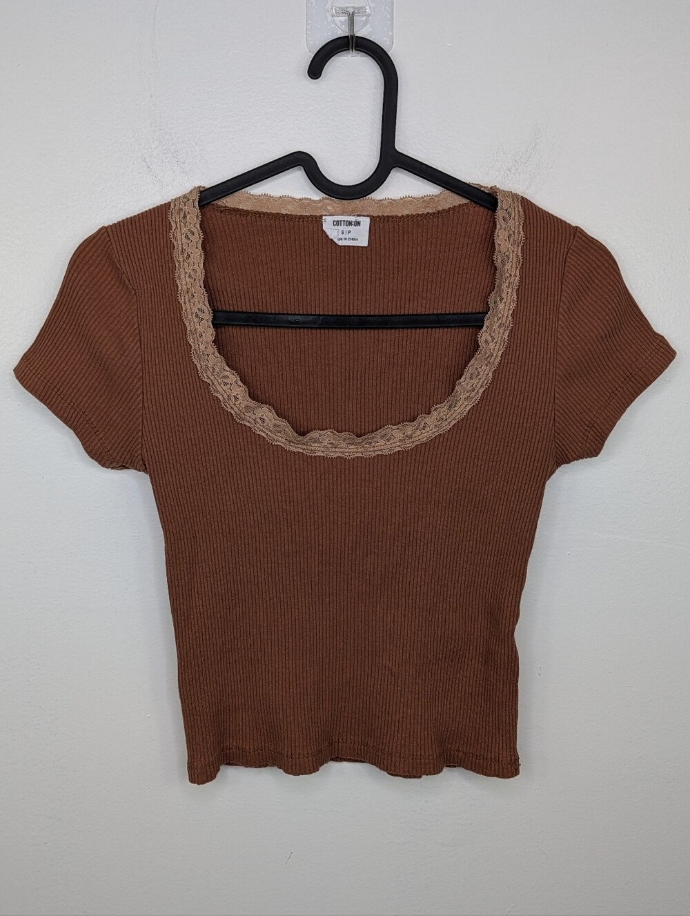Cotton On Crop Top Cropped T-shirt Tee Size Small Brown Ribbed Lace Trim Collar